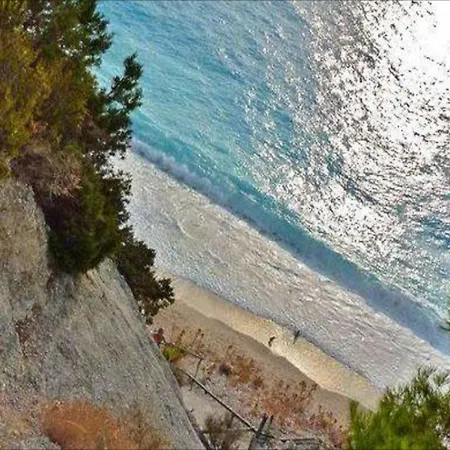Villa Okeanos Vine Luxury *
