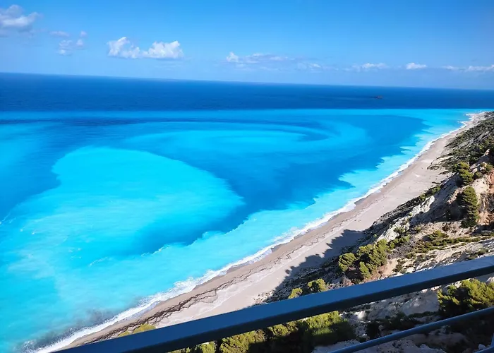Okeanos Vine Luxury Willa Athánion