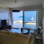 فيلة Okeanos Vine Luxury *