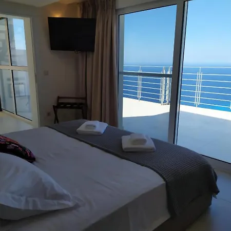 Vila Okeanos Luxury - *