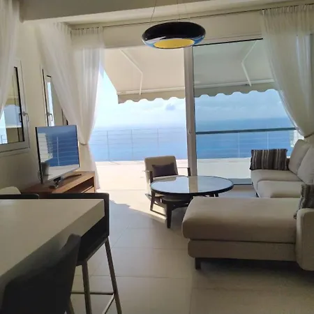 Vila Okeanos Luxury - *