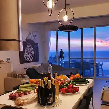 Okeanos Luxury -