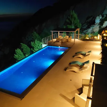 Okeanos Luxury - ヴィラ *