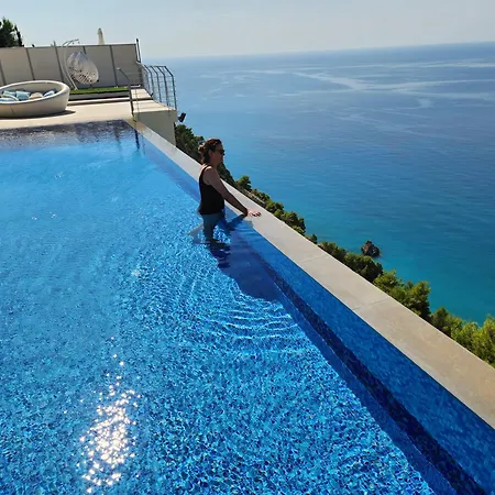 Okeanos Vine Luxury * Athánion