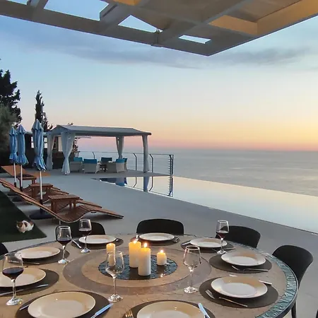 Vila Okeanos Vine Luxury
