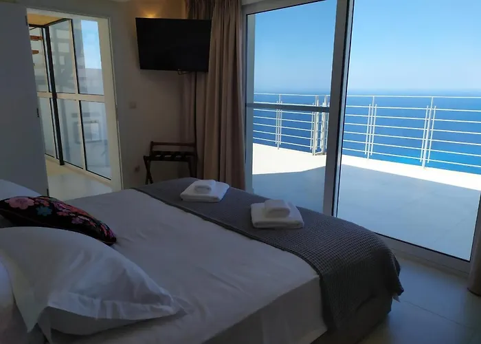 Vilă Okeanos Vine Luxury *