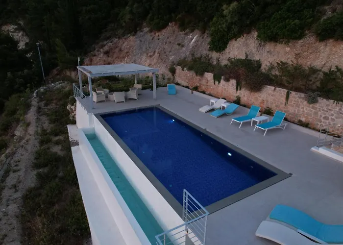 Okeanos Vine Luxury * Athánion